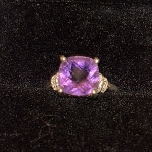 Cushion-Cut Amethyst 14k White Gold Ring S925 with White Sapphire Pave Accent